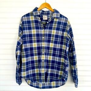 American Eagle Outfitters button plaid shirt